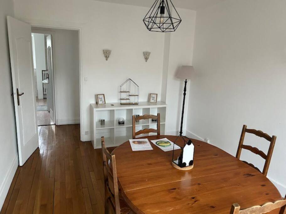 Hubert Apartamento Carignan Exterior foto